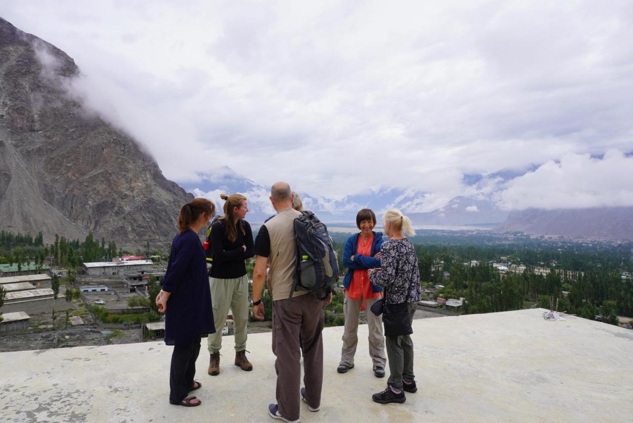 Hotel Mountain Lodge Skardu Esterno foto
