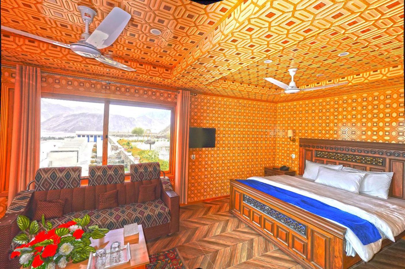 Hotel Mountain Lodge Skardu Esterno foto